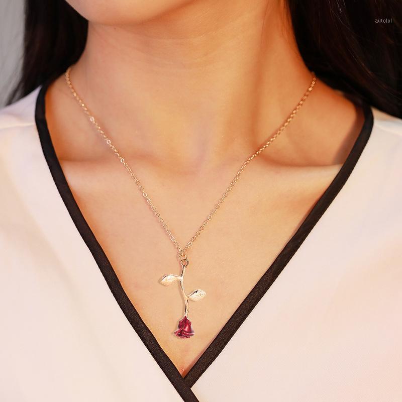 

3D Rose Flower Pendant Necklace for Women Fashion Charm Red Rose Flower Jewelry Girls Party Gift1