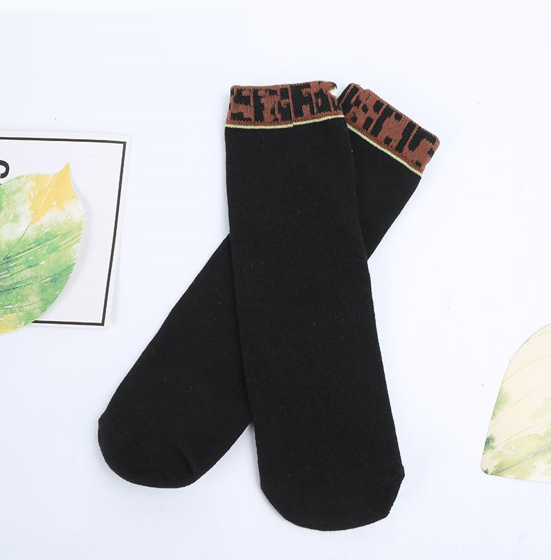 

Designer chidlren socks kids letter printed knee high socks fit 1-8 Years boys girls Gold knitting casual long socks A00802, Green