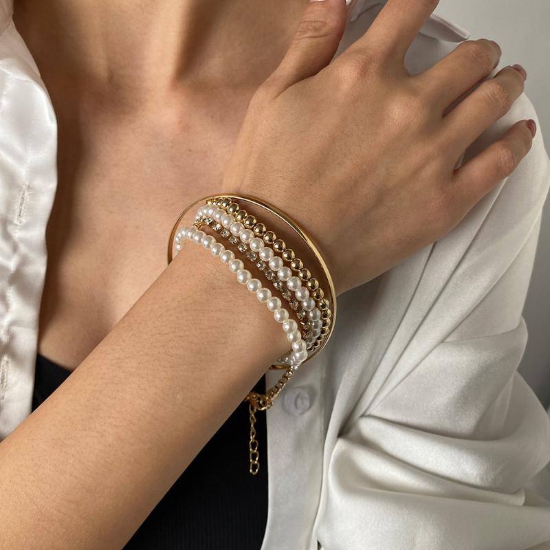 

Europe Style Bohemia Punk Style Gold Plating Alloy Vintage Pearl Bracelet 5Pc Set Bracelet Set