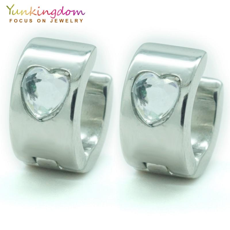 

Yunkingdom hot titanium heart earring clear crystal elegant hoop earrings for women stainless steel fashion jewelry UE0181
