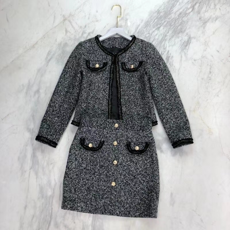 

Free Shipping 2021 High End Buttons Short jackets And Skirts High End Designer 2 Pieces Sets 282101, Gray sets
