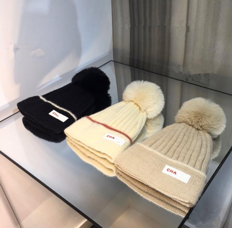 

Men's and women's hats in spring and summer of 2020 A41