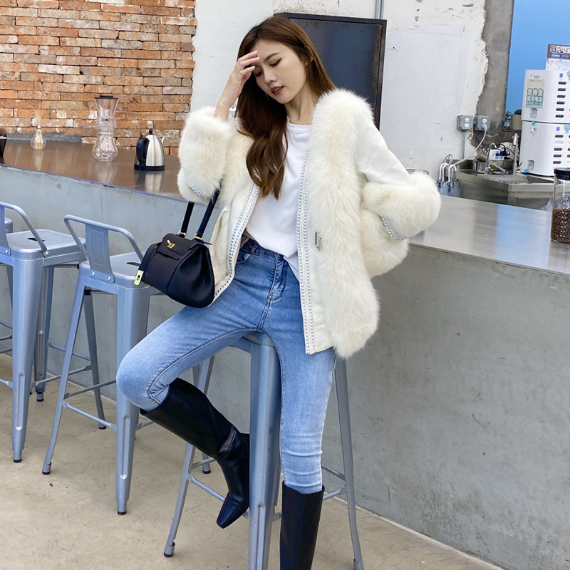 

Fox Real Natural Coat with Rivets 2020 Winter Motorcycle Female Fur Coats U7ba, Light blue
