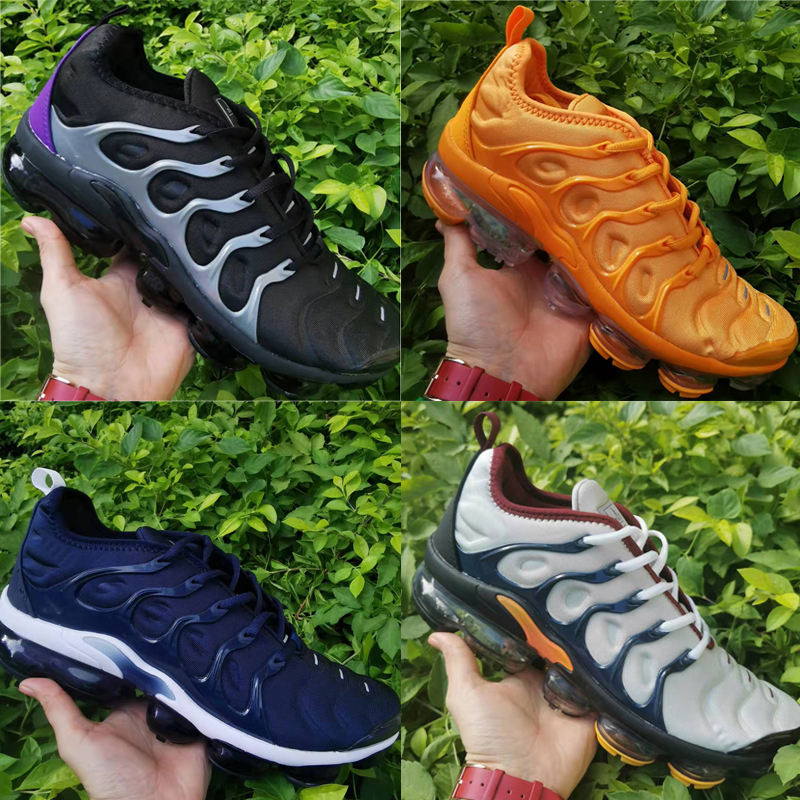 

TN Plus Running Shoes Men Knicks Black Bubblegum Yolk Cherry Cool Grey Neon Olive Pure Platinum USA Dark Blue Mens Womens Outdoor Sports Trainers Sneakers, 01
