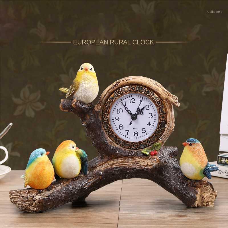 

Silent Resin Table Alarm Clock with Bird Ornament and Tree Branch Design, Colorful1