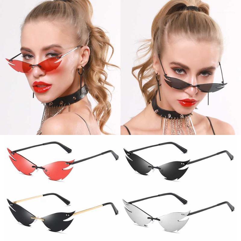 

Summer Fashion Frameless Sunglasses UV400 Retro Luxury Sun Glasses for Women Eyewear Punk Vintage Streetwear Glasses1