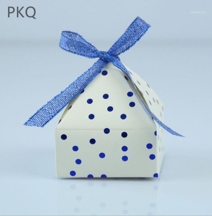 

100pcs Pyramid Style Small Paper Box Dots Printed Party Gift Box With Ribbon Sweet Gift Candy Boxes1