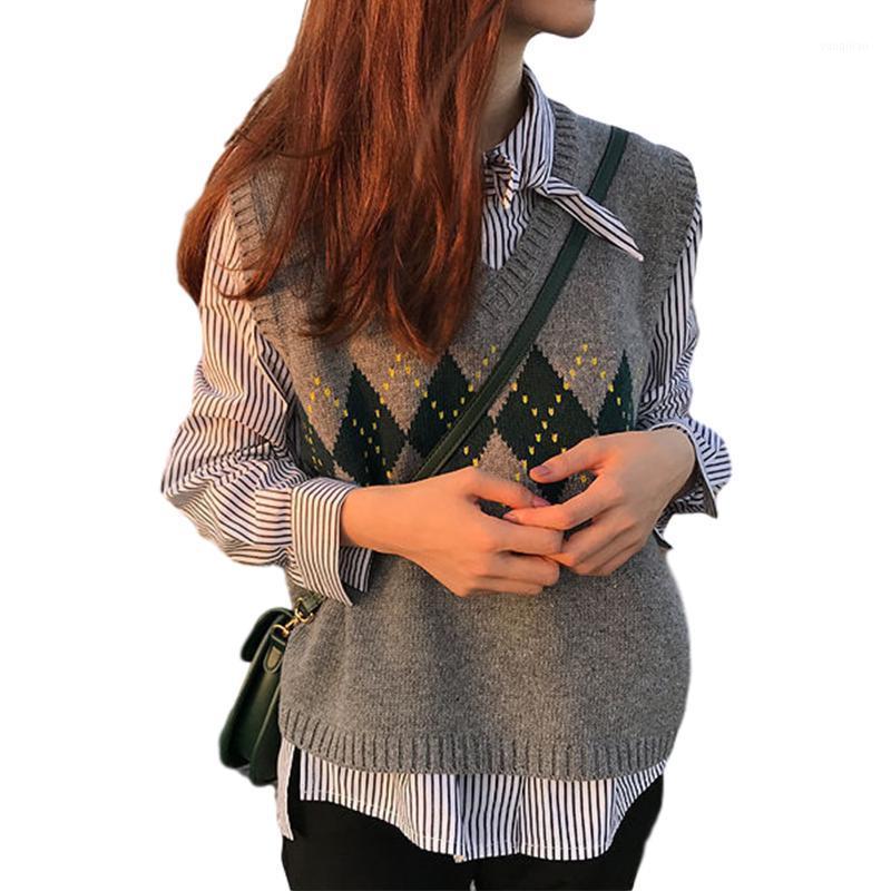 

Fashionable Women Knitted Vest, Sleeveless V-Neck Loose Sweater With Rhomb Patterns For Winter And Autumn1