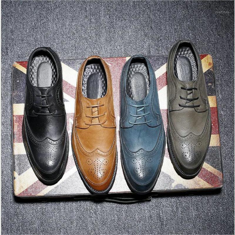 

New Fashion Casual Italian Stylist Men Flat Formal Oxfords Wedding shoe Mens Dress Shoes Leather Brogue Shoes big size R3-591, Black