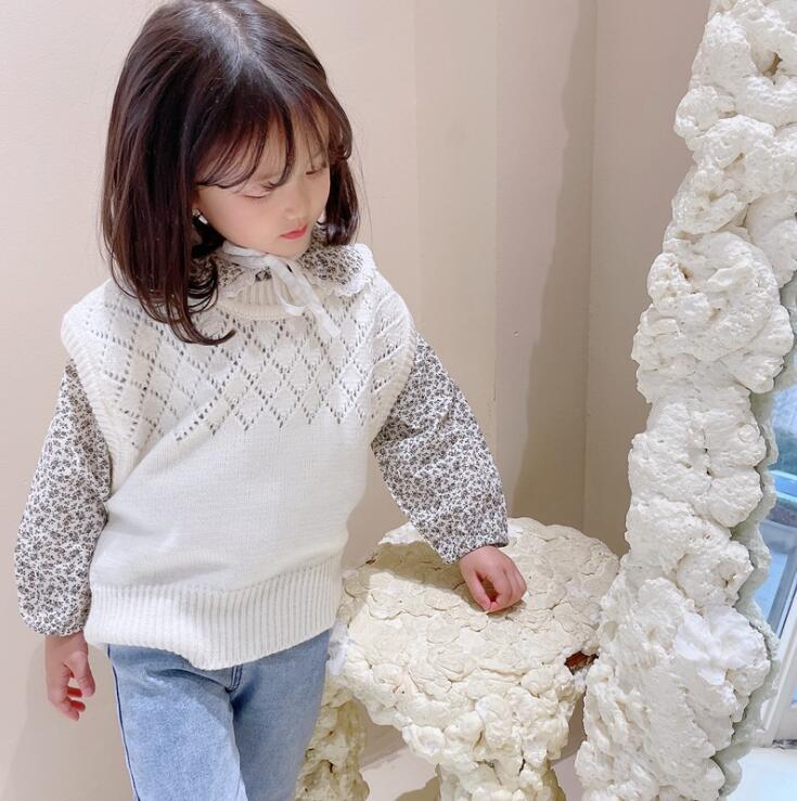 

2021 new girls knitted vest sweater cotton spring fashion girls cardigan vest 2-7 years YL981, White