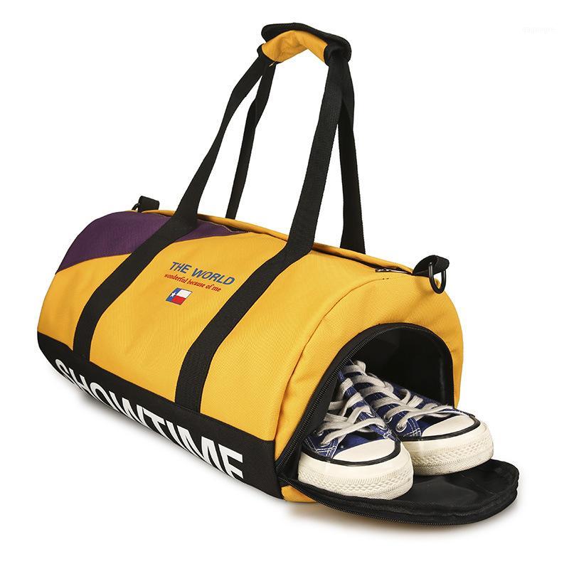 

Trendy fitness bag portable large-capacity short-distance travel bag men and women fashion luggage sports training1, Black