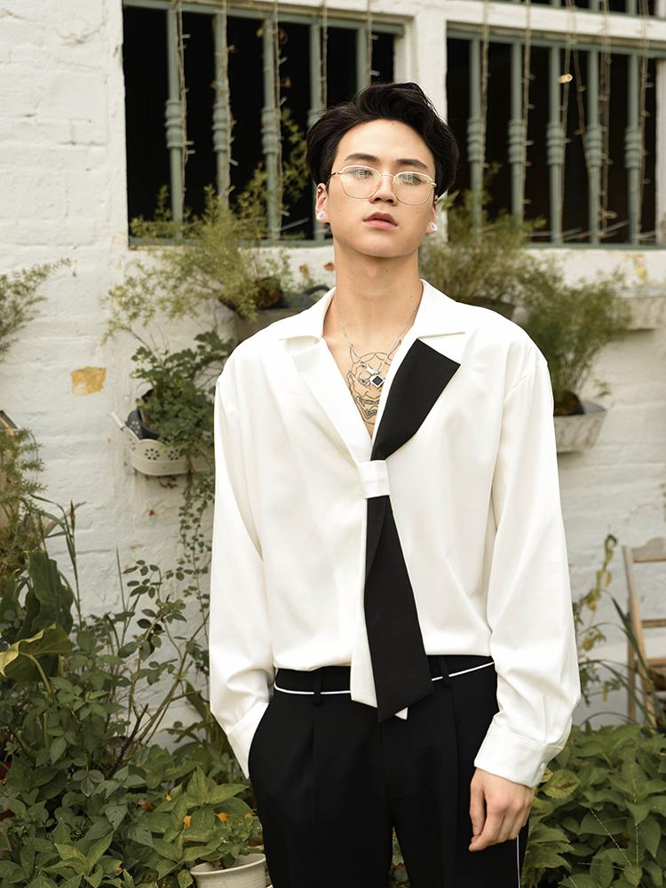 

2020 Spring College style Fashion Unique design shirts men casual loose Tassels Lantern sleeve personality Black shirts Stage