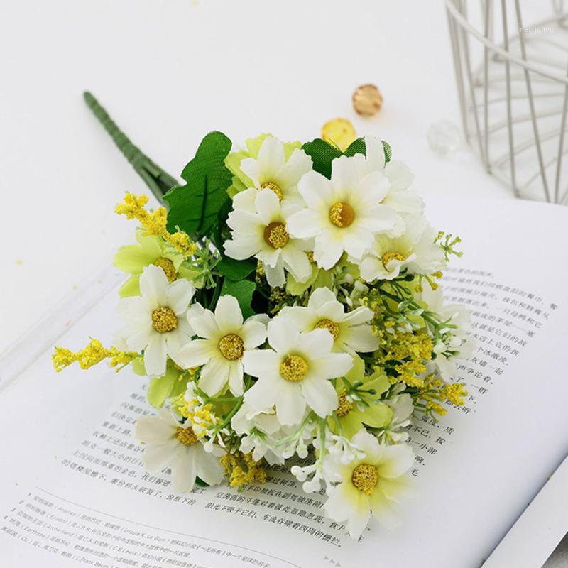 

2 Bunches Bouquet Simulation Gift Desktop Artificial Flower DIY Wedding Party Decorative Silk Craft Home Fake Daisy Festival1, Orange