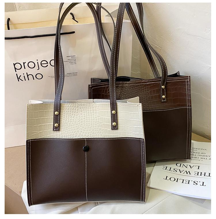 

Brand Designer PU Leather Women's Shoulder Bag Fashion Simple Handbag Large Square Crossbody Bag, Black