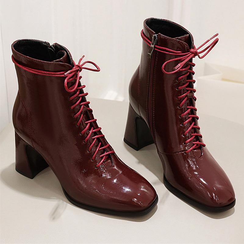 

2021 Plus Size Winter Luxury Women 7.5cm Block High Heels Ankle Boots Lady Square Toe Gladiator Boot Lace Up Patent Leather Boot, Beige