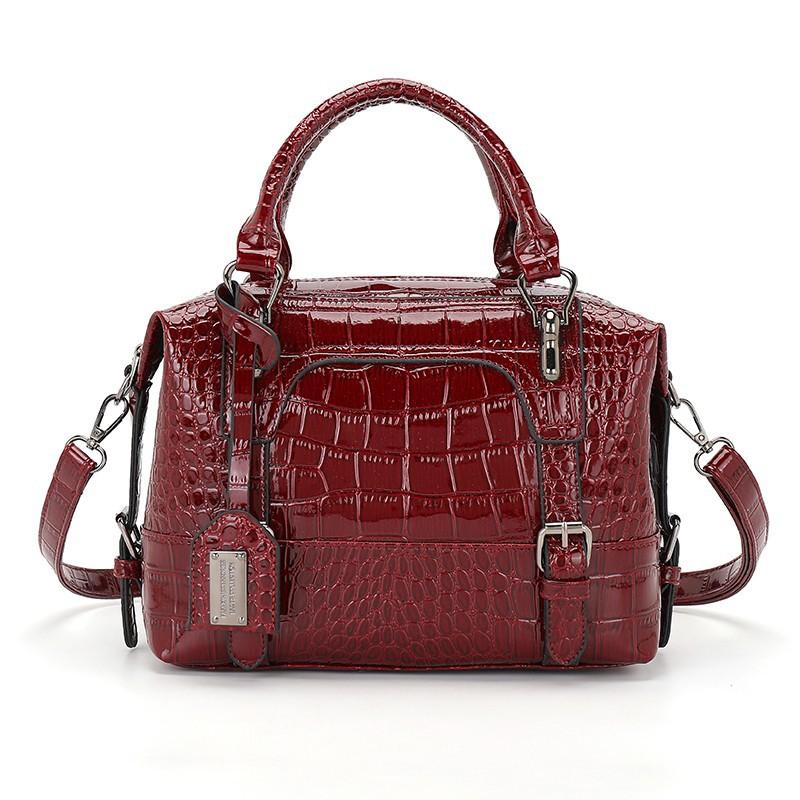 

Luxury designer patent leather handbag, women's retro messenger bag 2021, Black