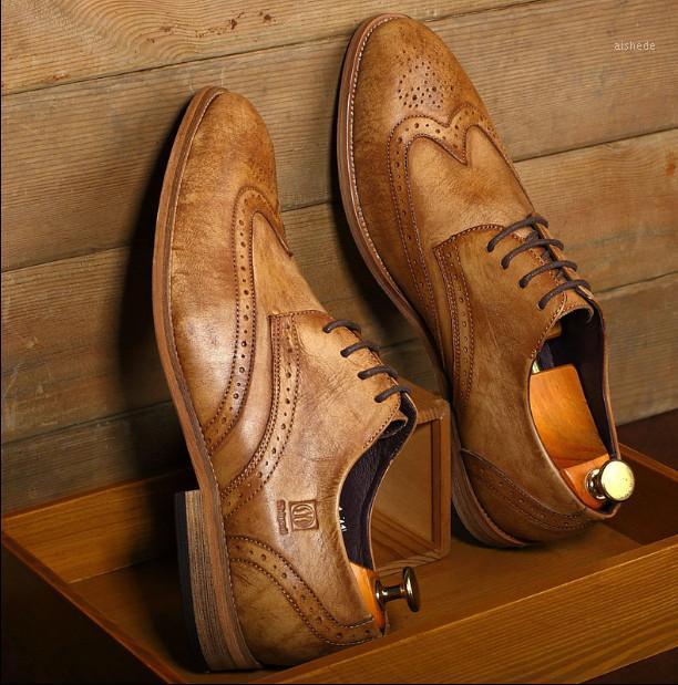 

New Style Men Round Toes Carved Brogue Shoes Mixed Color Low Top Flat Retro Casual Leather Dress Shoes Large Size Free Shipping1, As pic