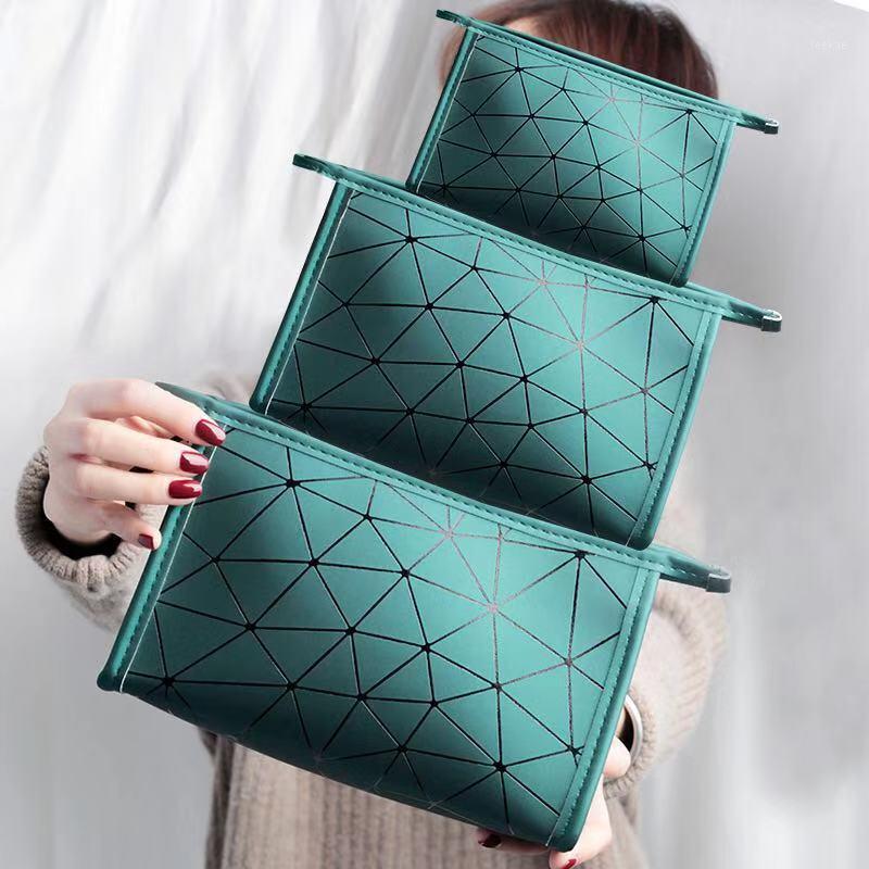 

Diamond makeup bag Geometric hand bag Fashion sequins Large capacity storage Multi-functional cosmetic1, Black