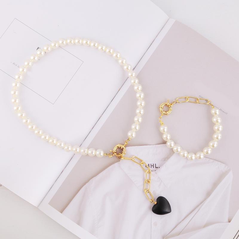 

New Product Retro Pearl Net Red Bracelet Popular Simple Creative Jewelry Metal Girl Gift Multi-style Pearl Wrist Accessories