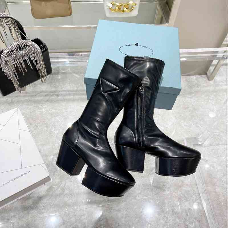 

Boots nappa leather Technical platform boots Side zipper closure 29 cm boot leg 70 mm leather-covered heel DCHR, 1# shoe box