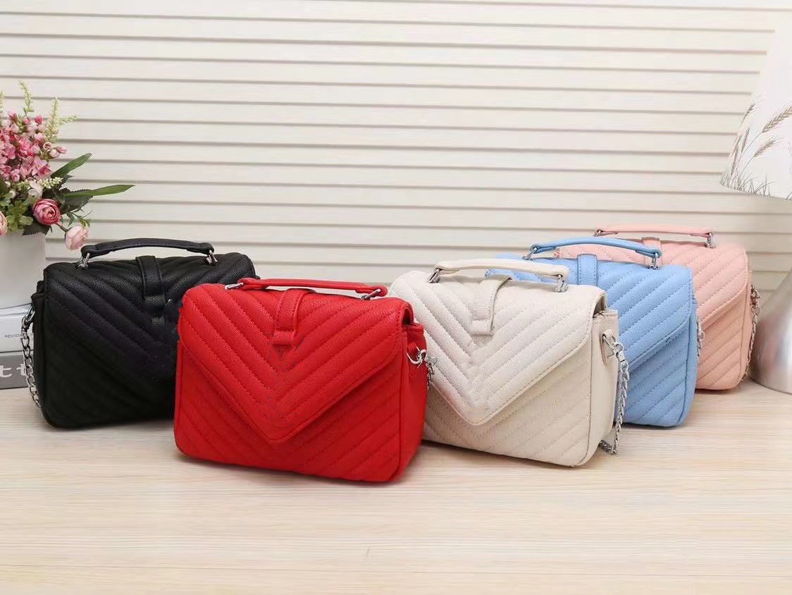 

Luxury designer handbags PUFFER Double chain shoulder bag Quilted Lambskin Handbag High Quality, Red
