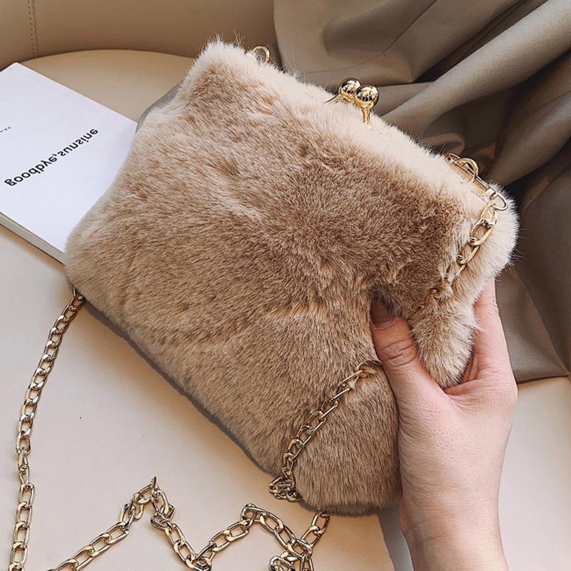

Women's Versatile Bag Nice Looking Plush Shoulder Bag Autumn And Cold Winter New Small Lady's Plush Messenger Chain, Black