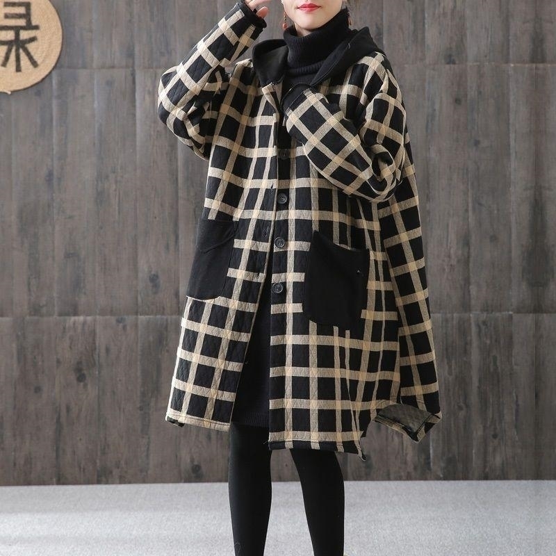

Johnature Women Plaid Yellow Vintage Parkas Irregular Hooded Coats Autumn New Button Pockets Female Chinese Style Parkas 201019, Beige