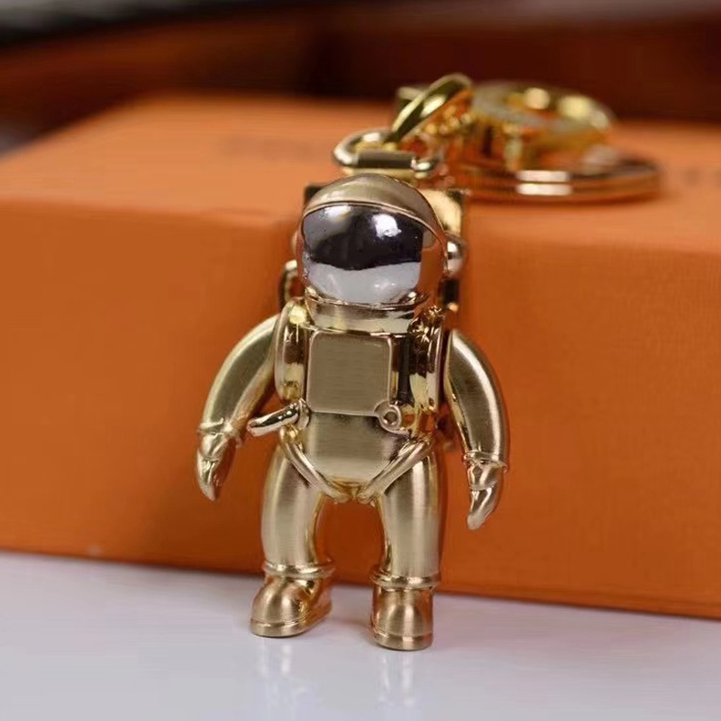 

3color Spaceman Key Chain Accessories Fashion Car Designer Key Chains Accessories Men and Women Pendant Box Packaging Keychains