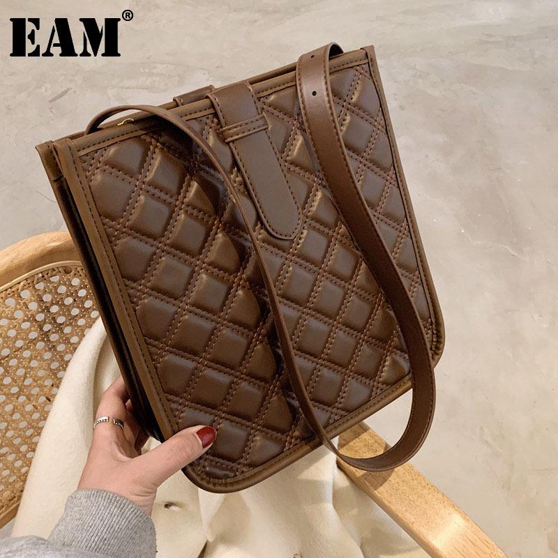 

[EAM] Women New Argyle Elegant PU Leather Flap Personality All-match Female Crossbody Shoulder Bag Fashion Tide 2021 18A1287, Black