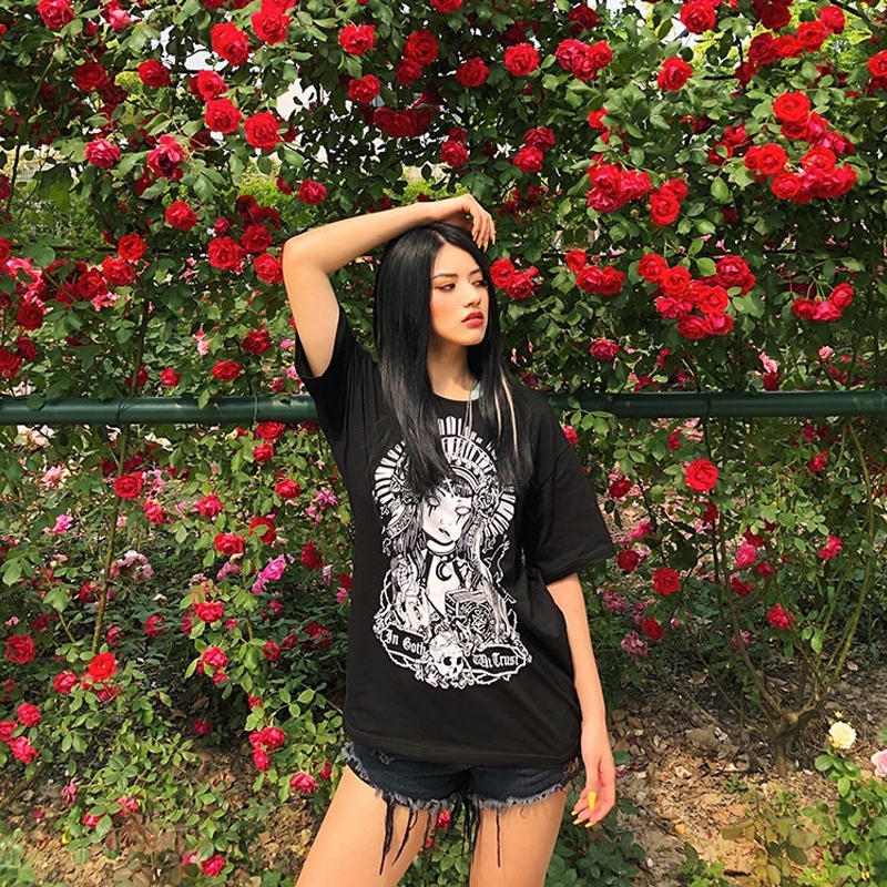 

Goth Dark Style Cartoon Print Women' Casual T shirts Vintage Gothic Summer Female Tops Clothes Hip Hop Short Sleeve Shirts Y200412, Black