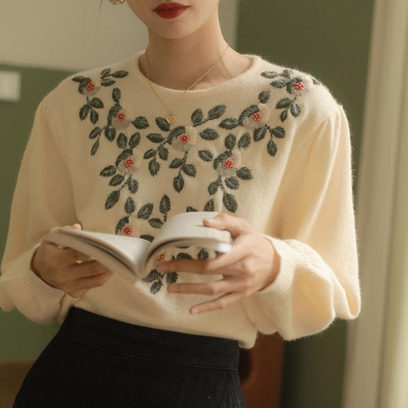 

Vintage Korean Fashion Sweater Winter Autumn Creative Designer Elegant Best Sellers Embroidery Lantern Sleeve Round Neck, Black