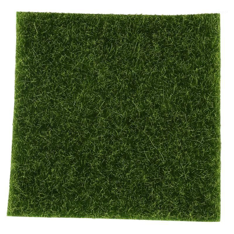 

Fashion-Mini Emulation Lawn Garden Dollhouse Ornament1, Green