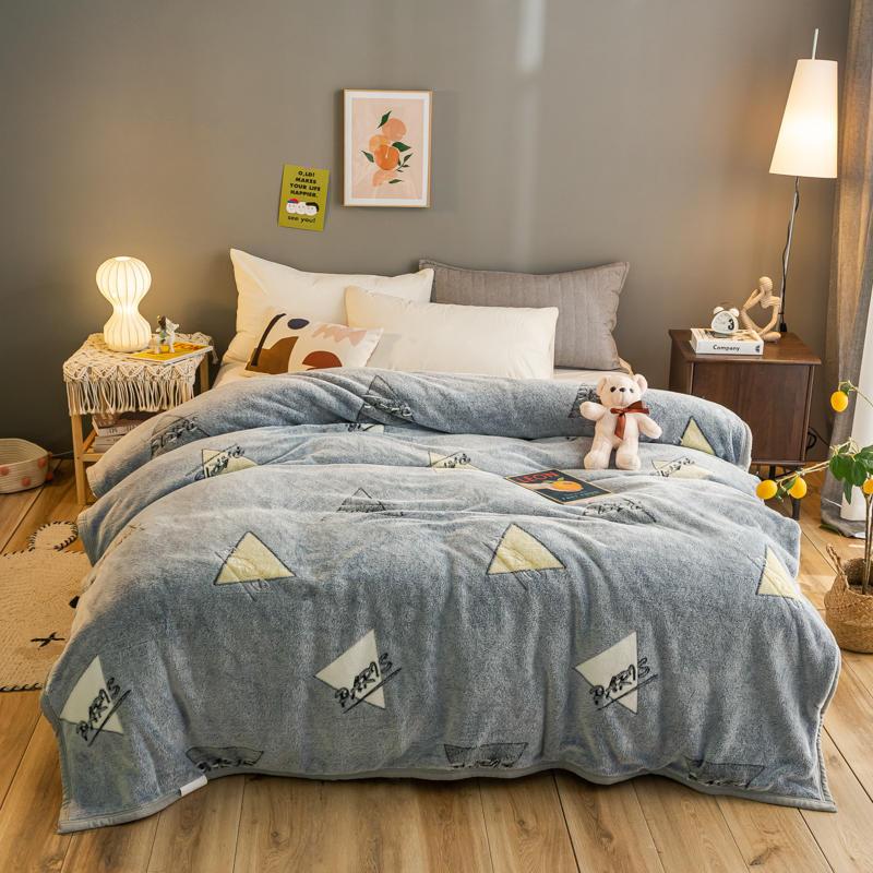 

High Quality Coral Fleece super soft blanket for sofa decoration thick winter blankets warm cover the bed gift