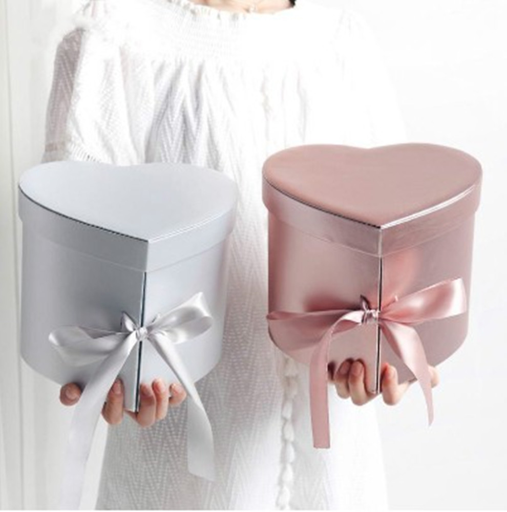 

Double Heart High Grade Accompanied By Hand Gift Flower Packaging Box