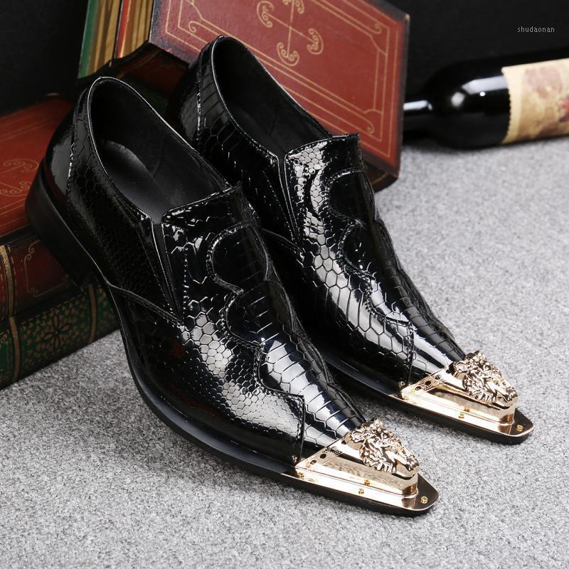 

italian shoes men oxford iron toe classic mens patent leather black shoes spiked loafers gold pointy toe dress slipon1