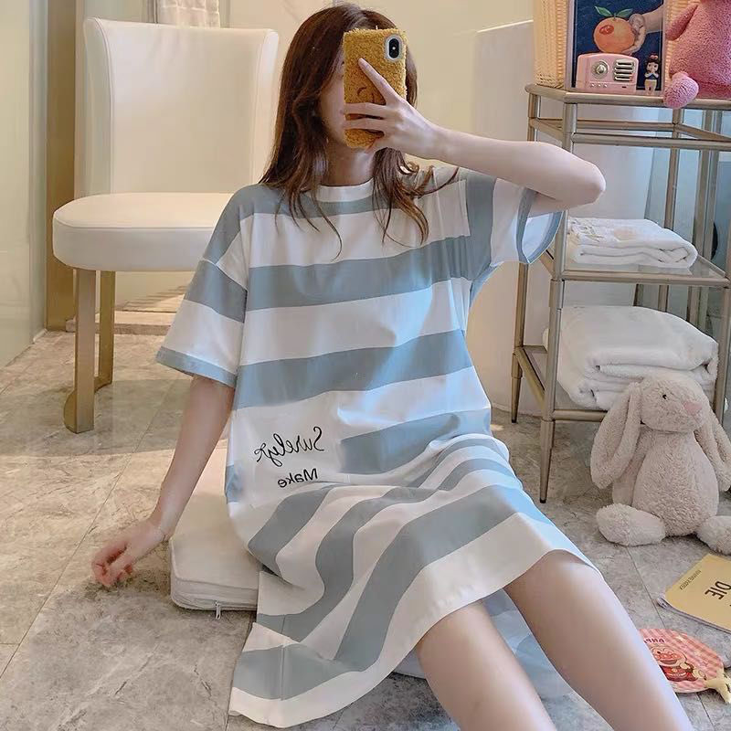 

Sleepwear Dress Women Silk Nightgown Cartoon Sexy Lady Pijama Dressing Gowns Sleepwear Dress Nighty for Ladies Women Sleepwear, Black;red