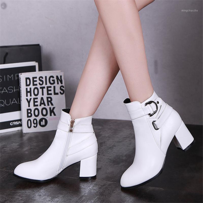 

New Winter Fashion Thick With High-Heeled Boots And Bare Female Boots Round Korean Version Of College Wind1, Beige