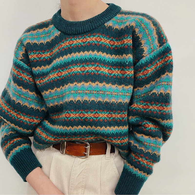 

2021 New Vintage Female Sweaters Retro-green Blue-green Striped Jacquard Mesh Tops Around the Neck Released Korean Pullovers ID7O, Multi