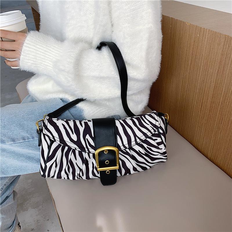 

Women Zebra Shoulder Bags 2020 High Quality Fashion Leather Crossbody Bag Pleated Half Moon Handbag Small Elegant Messenger Bags