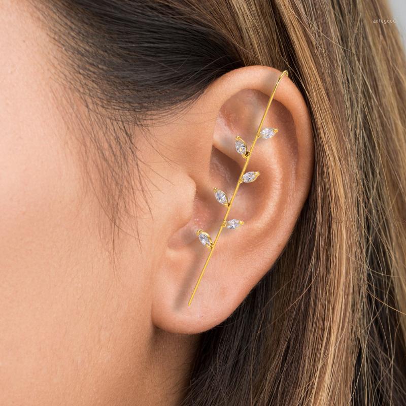 

Stud Ladies Inlaid Copper Zircon Earrings Gold-plated Personalized Earring Style Slash 2021 Year Gift Chris1