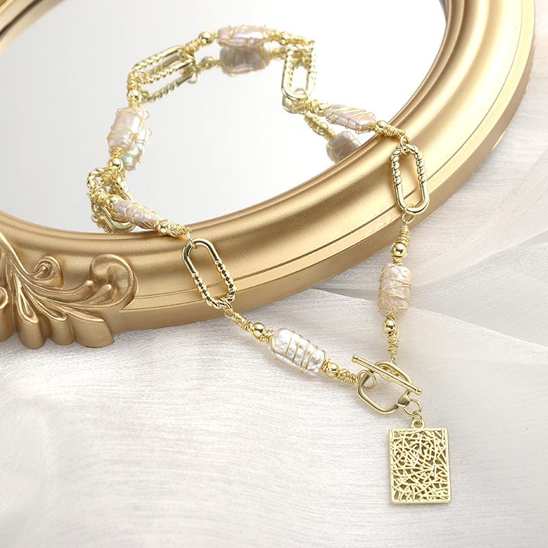 

Pendant Necklaces Geometric Pearl Necklace Female Clavicle Chain Light Luxury Niche Design Sense Square Brand, Silver