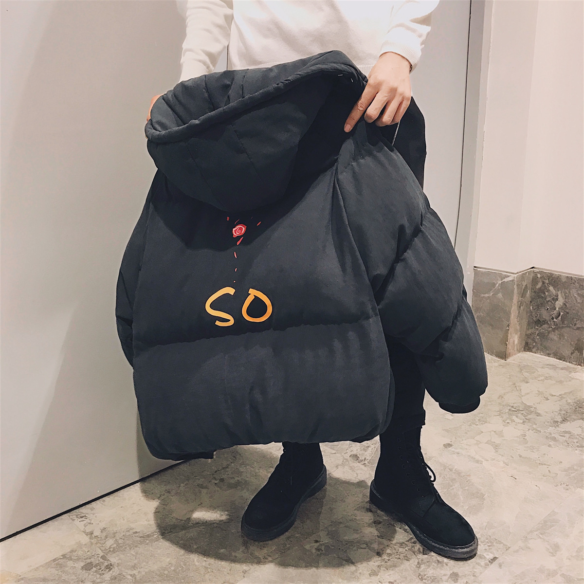 

The winter parkas men of Cotton with hoodies, jackets and blazers are hot, thick fashion, printed loose male coats zipper outwear, Blake