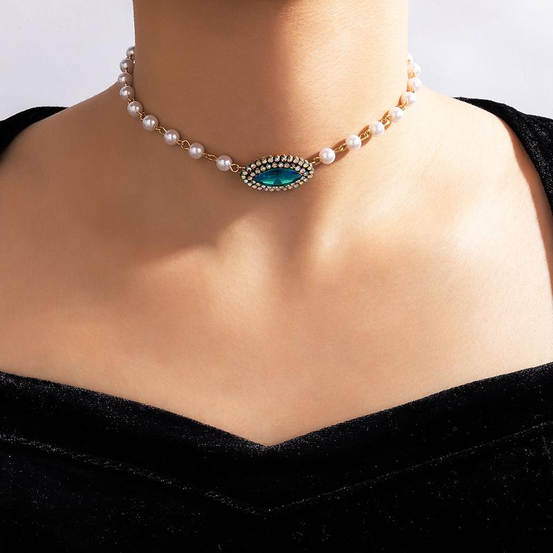 

Pendant Necklaces HuaTang Trendy Blue Crystal Stone Chain Choker Necklace For Women Luxury Pearl Clavicle Sweater Adjustable Jewelry Collar
