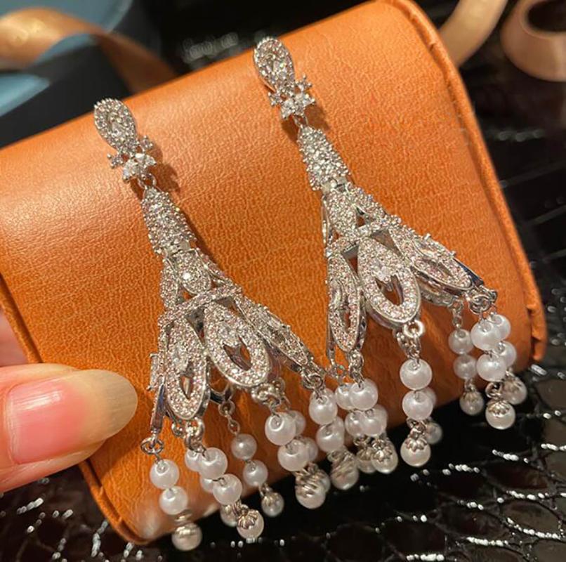 

Dangle & Chandelier Luxury Retro Wind Chimes Bell Earrings For Women Lantern Pearl Tassel Exaggerated Full Zircon Court Gorgeous Banquet Jew