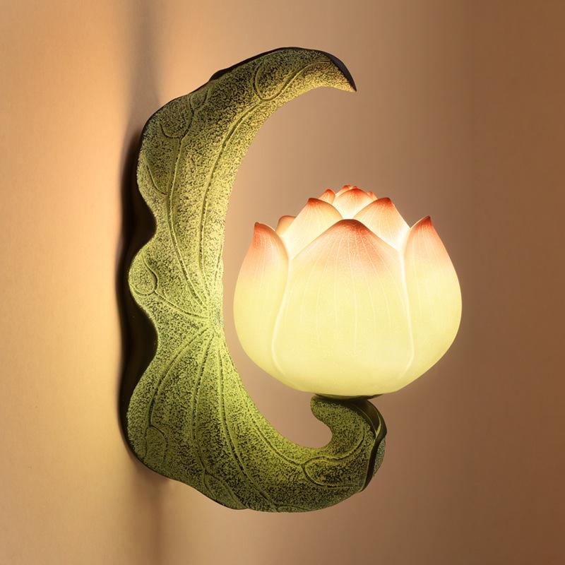 

Nordic Modern Lotus Wall Lamp Led Retro Mirror Lights Bedroom Bedside Lamp Vintage Resin Sconce Stair Home Decor Light Fixtures