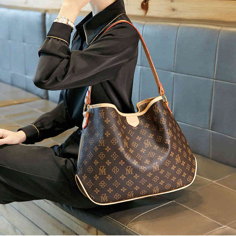 

Handbags Bags Bucket Women's Large Capacity 2022 Tote Autumn and Winter Printed Minority High-grade Foreign Style Single Shoulder Messenger