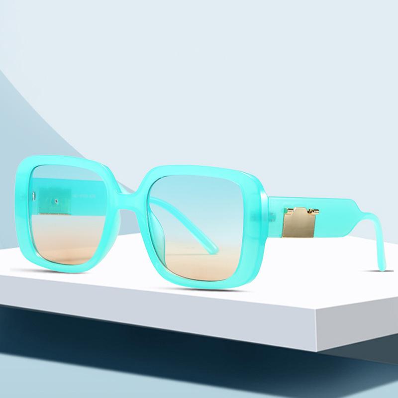 

Sunglasses Explosion Box Fashion Personality White Europe And America Joker Tide