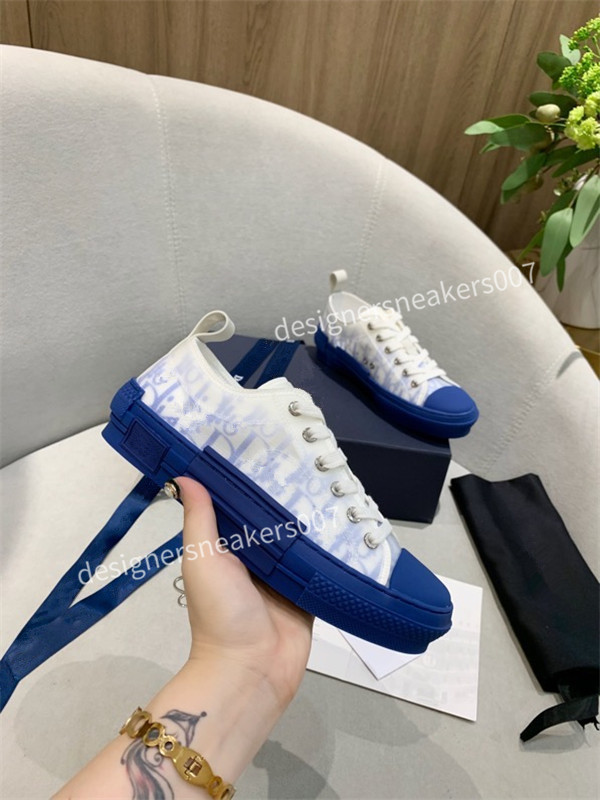 

2021NEW Italy casual Shoes suede fashion Oversize sneakers leather shoes leather shoes increase Men And Women size oly200619, 07