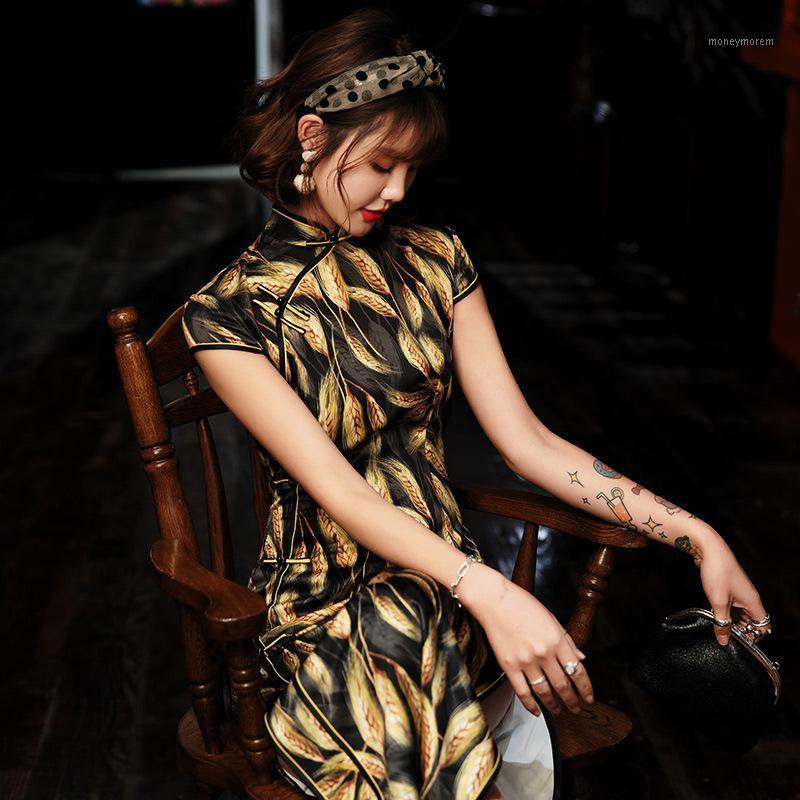 

Black Traditional Print Floral Ladies Qipao Rayon Slim Long Cheongsam Elegant Woman Casual Dress Vintage Vestidos Size S-4XL1