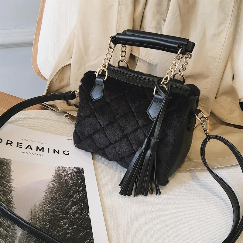 

2021 Solid Color Fashion Shoulder Handbags Female Travel Cross Body Bag Weave Small Sac A Main Femme Crossbody Bags For Women, Black